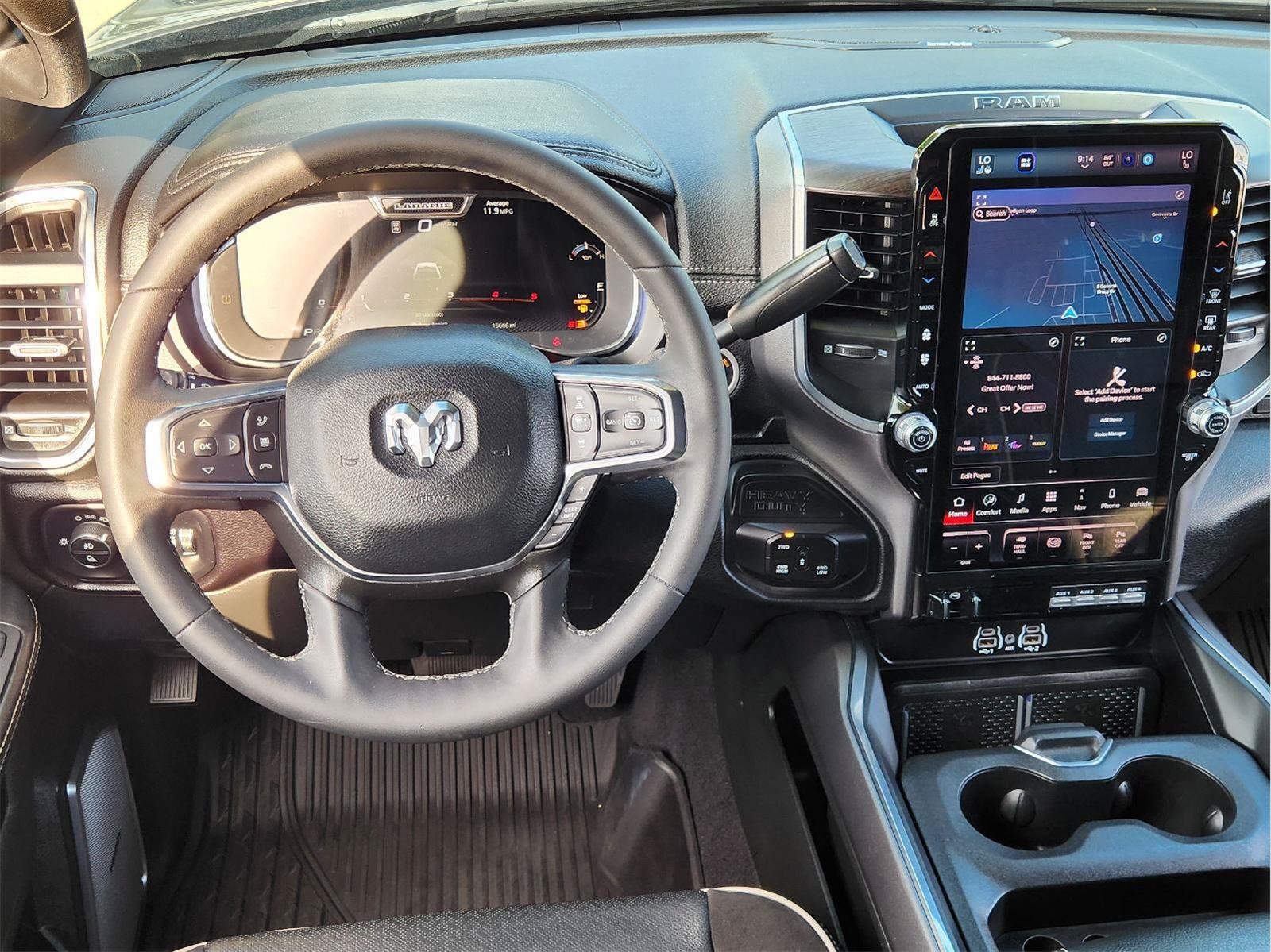 Used 2025 RAM 2500 Laramie AWD/4WD image 22