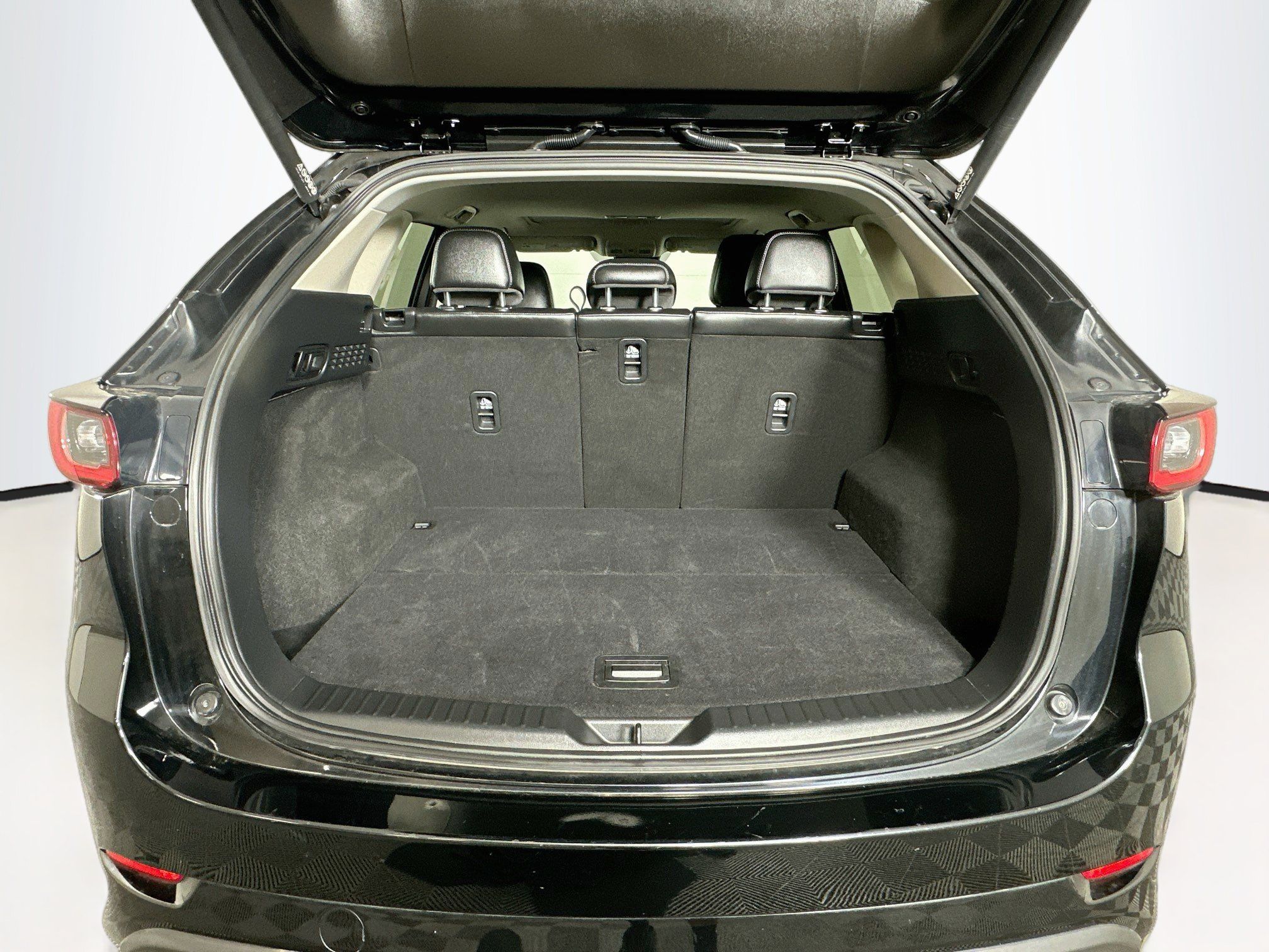 Used 2025 MAZDA CX-5 AWD 2.5 S w/ Preferred Package image 30
