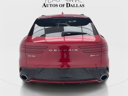 Used 2023 Genesis GV70 3.5T Sport AWD/4WD image 9