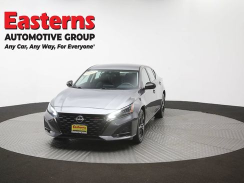 Used 2023 Nissan Altima 2.5 SR AWD/4WD image 53