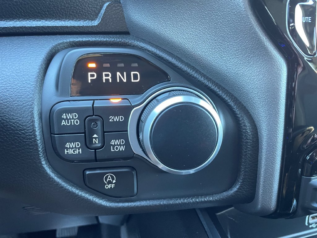 Used 2025 RAM 1500 Big Horn AWD/4WD image 38