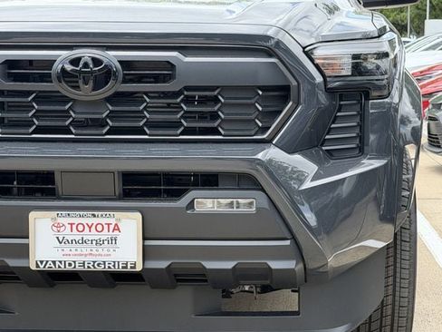 New 2026 Toyota Tacoma TRD Sport AWD/4WD image 9