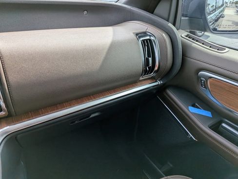 New 2026 Ford Expedition King Ranch AWD/4WD image 18