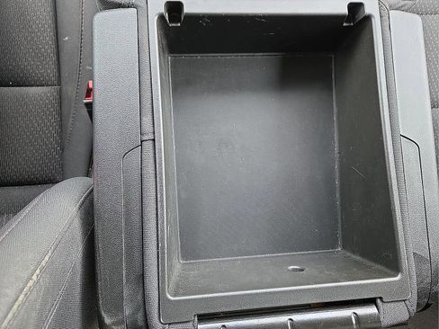 Used 2023 GMC Sierra 1500 Pro w/ Pro Value Package image 21