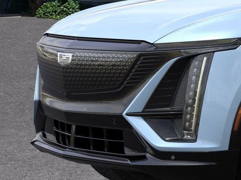 New 2025 Cadillac Lyriq Sport w/ Nappa Leather Package image 13