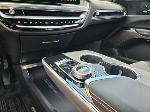 Certified 2025 Cadillac Lyriq Luxury RWD image 24