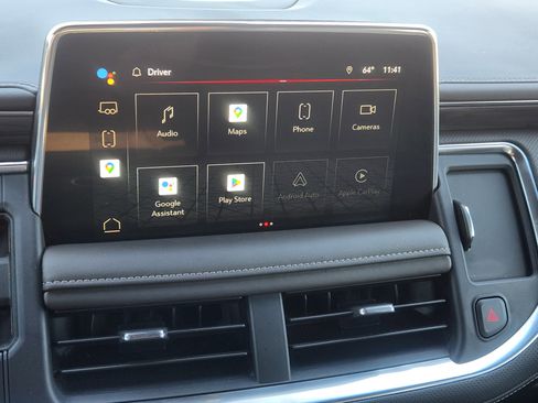 Certified 2022 GMC Yukon SLT w/ SLT Luxury Package image 17