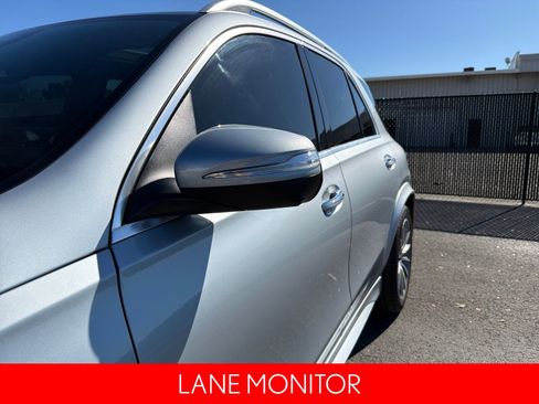 Used 2024 Mercedes-Benz GLE 450 4MATIC image 12