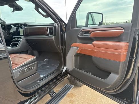 Used 2024 GMC Sierra 2500 Denali Ultimate AWD/4WD image 53