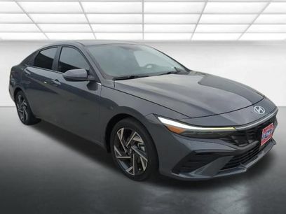 Used 2024 Hyundai Elantra Limited