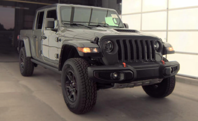 Used 2021 Jeep Gladiator Mojave w/ Auxiliary Switch Group AWD/4WD image 6