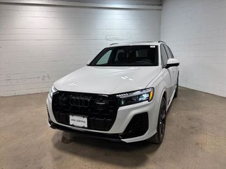 Used 2025 Audi Q7 3.0T Prestige video 2