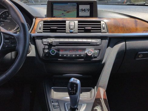 Used 2014 BMW 335i xDrive Sedan AWD/4WD image 29