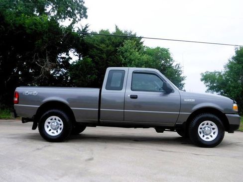 Used 2011 Ford Ranger XLT AWD/4WD image 5