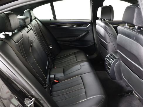 Used 2018 BMW 530e xDrive AWD/4WD image 38