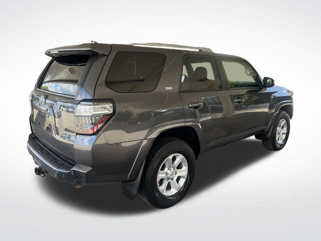 Used 2018 Toyota 4Runner SR5 Premium AWD/4WD image 40