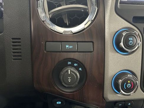 Used 2016 Ford F350 Lariat w/ Lariat Ultimate Package image 49