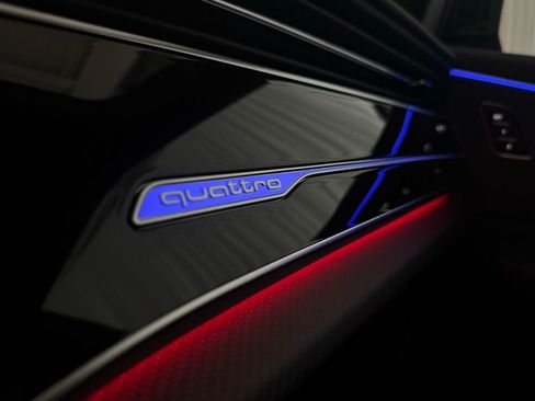 New 2026 Audi SQ8 Prestige AWD/4WD image 32