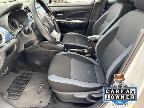 Used 2025 Nissan Versa SV w/ Trunk Package FWD image 20