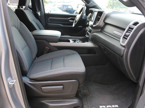 Used 2022 RAM 1500 Big Horn AWD/4WD image 25