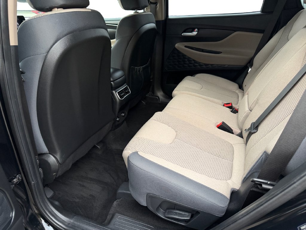 Used 2022 Hyundai Santa Fe SEL AWD/4WD image 12