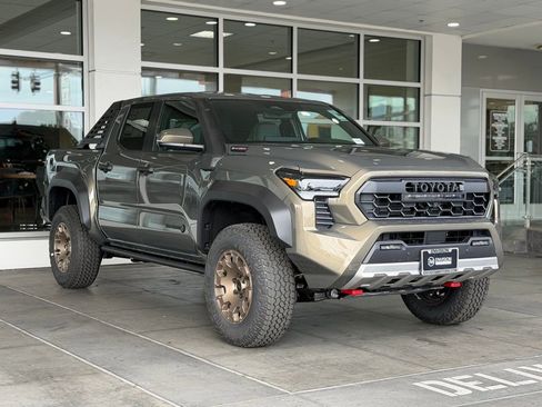 New 2026 Toyota Tacoma Trailhunter AWD/4WD image 6