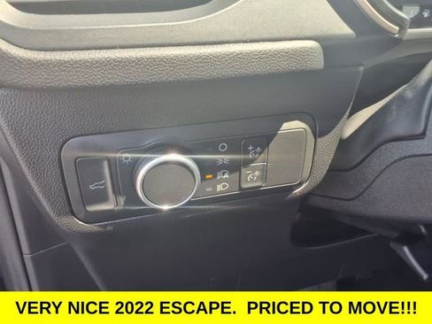 Used 2022 Ford Escape SE w/ Convenience Package image 15