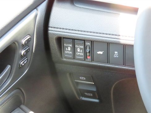 Used 2025 Honda Odyssey EX-L image 35