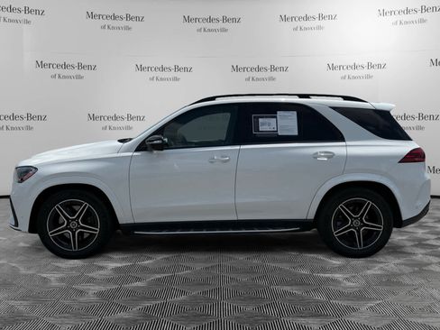 Certified 2025 Mercedes-Benz GLE 450 4MATIC image 2