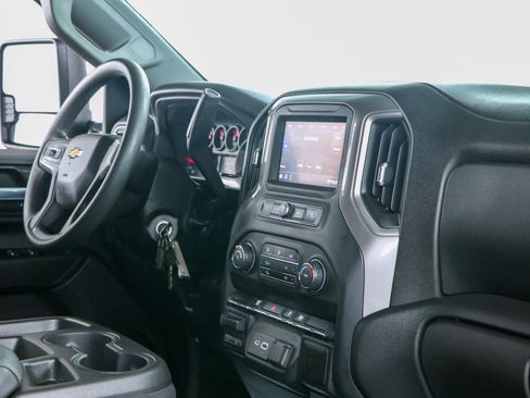 Used 2022 Chevrolet Silverado 2500 Custom w/ Gooseneck/5TH Wheel Package AWD/4WD image 26