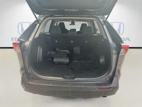 Used 2024 Toyota RAV4 LE FWD image 26