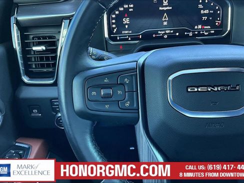 Used 2025 GMC Sierra 3500 Denali Ultimate AWD/4WD image 12