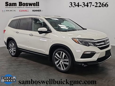 Used 2018 Honda Pilot Touring image 1