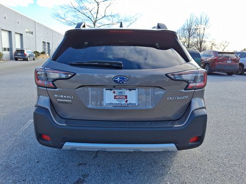 Certified 2024 Subaru Outback Limited image 5