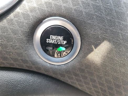 Used 2017 Chevrolet Malibu LT w/ Driver Confidence Package image 33