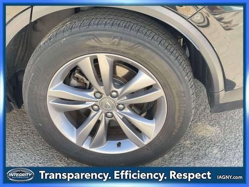 Used 2023 Acura MDX SH-AWD image 9