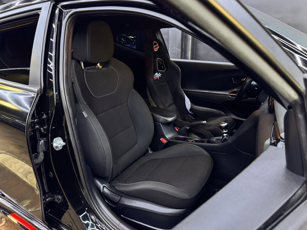 Used 2019 Hyundai Veloster N N FWD image 21