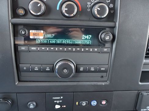 New 2025 Chevrolet Express 2500 w/ Driver Convenience Package image 10