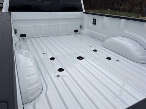New 2026 Ford F350 Platinum image 13