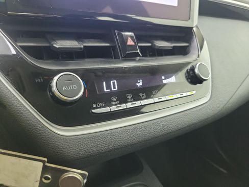 Used 2024 Toyota Corolla LE FWD image 26
