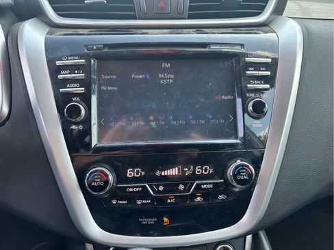 Used 2018 Nissan Murano SV AWD/4WD image 11