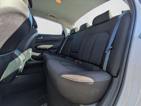 Used 2016 Kia Optima LX FWD image 16