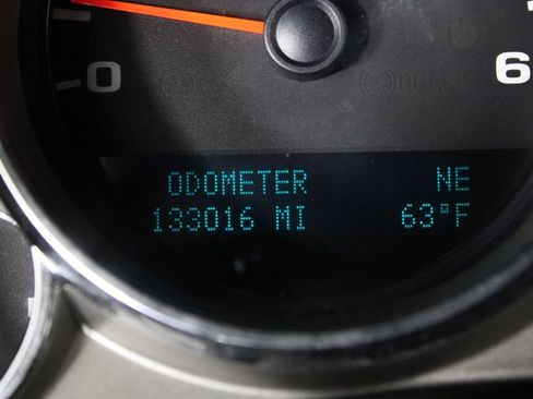 Used 2010 Chevrolet Silverado 1500 LT w/ Regional Value Package image 24