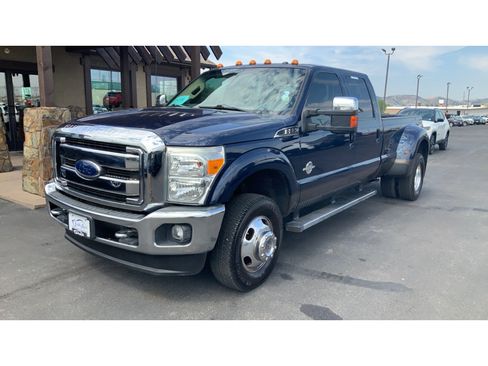 Used 2015 Ford F350 Lariat w/ Lariat Ultimate Package AWD/4WD image 2