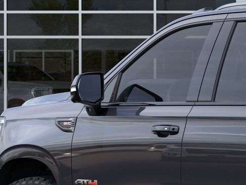 New 2026 GMC Yukon XL AT4 AWD/4WD image 12