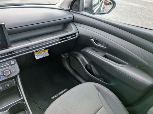 Certified 2026 Hyundai Tucson SE FWD image 17