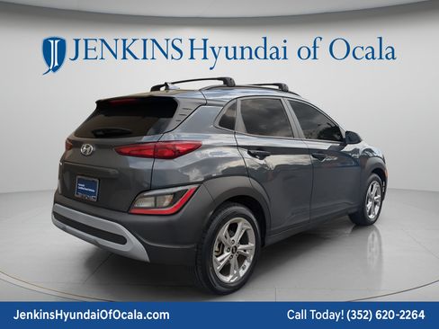 Certified 2022 Hyundai Kona SEL FWD image 4