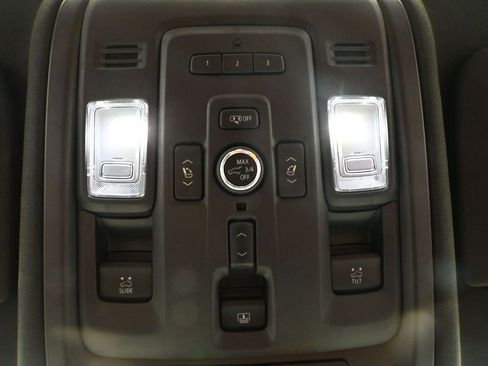 Used 2023 GMC Yukon XL Denali Ultimate AWD/4WD image 41