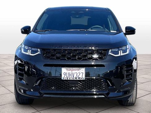Used 2025 Land Rover Discovery Sport Dynamic SE AWD/4WD image 3