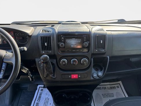 Used 2017 RAM ProMaster 2500 w/ Interior Convenience Group image 13